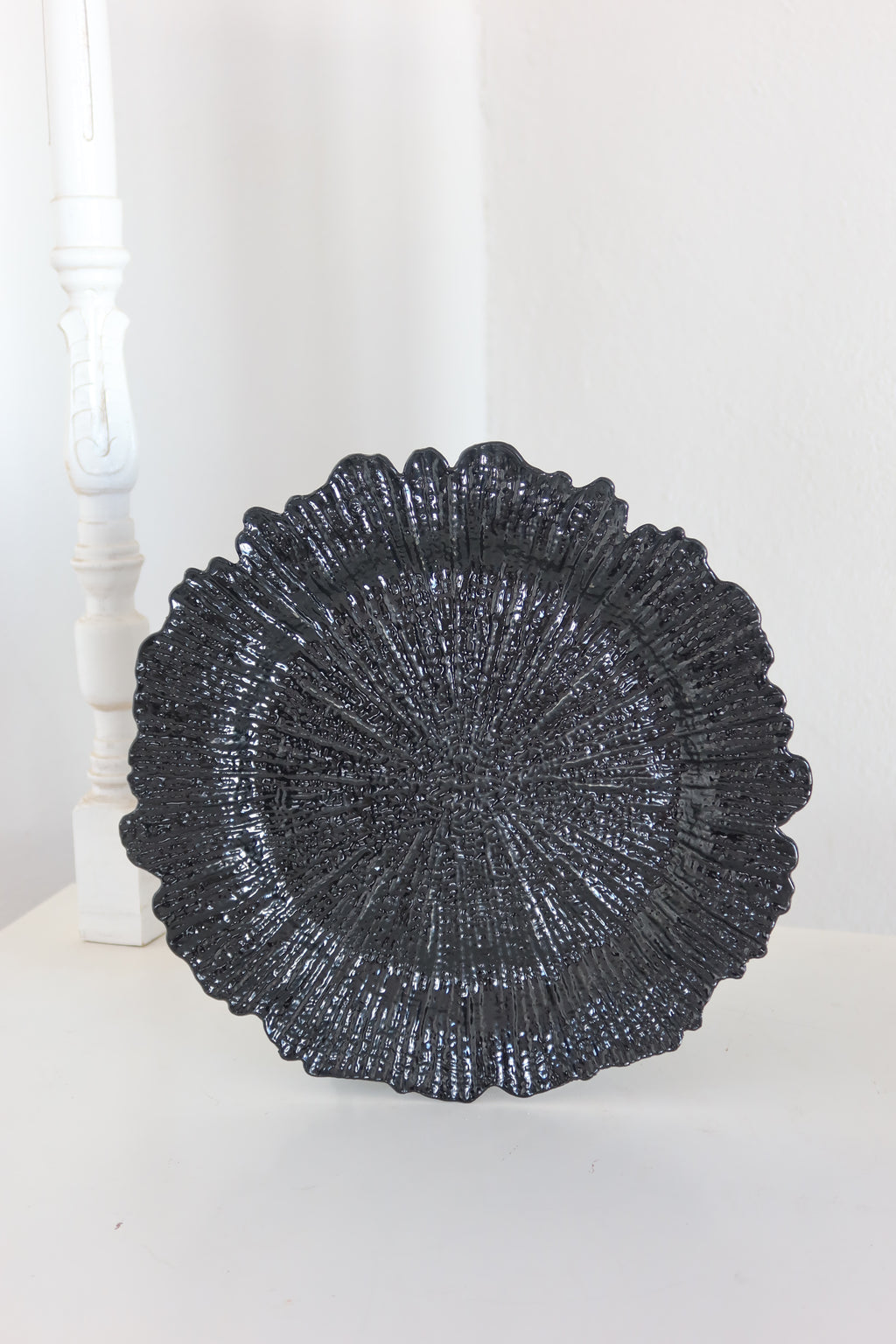Plato base negro flor